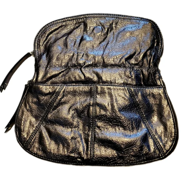 EUC Nine West clutch mid size clutch in silver with magnetic clasp like new - Picture 3 of 6